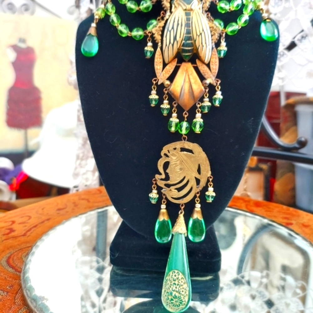 Czechoslovakian HUGE Cicada Necklace - Picture 2 of 6